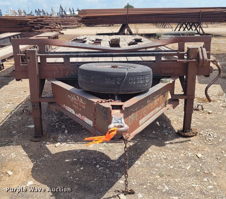 image for item FC9046 2001 Childers  equipment trailer