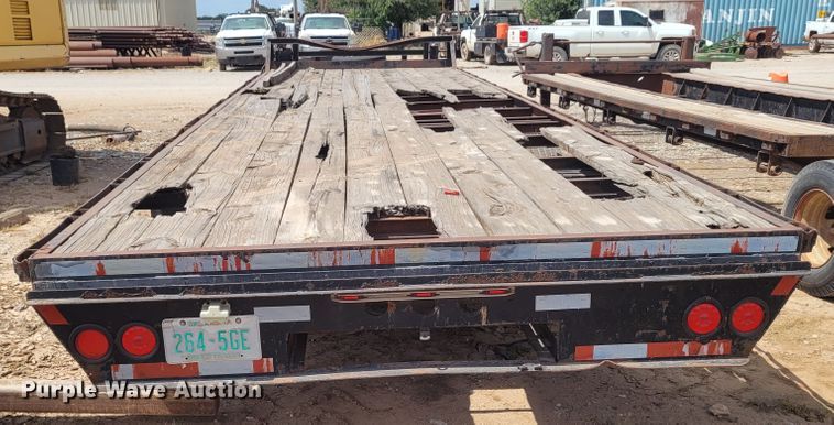 image for item FC9046 2001 Childers  equipment trailer