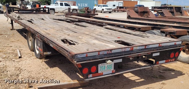 image for item FC9046 2001 Childers  equipment trailer