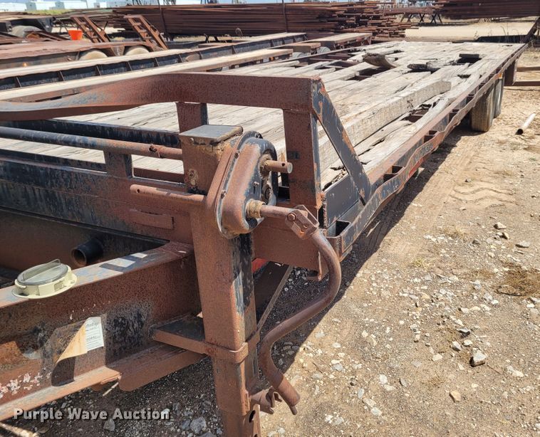 image for item FC9046 2001 Childers  equipment trailer