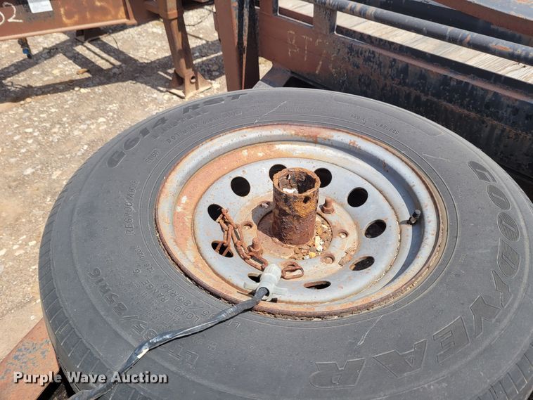 image for item FC9046 2001 Childers  equipment trailer