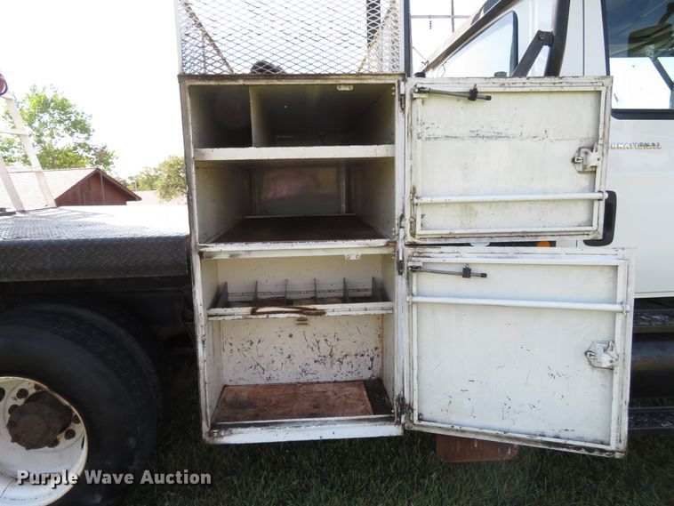 image for item FP9398 2005 International 4300  forestry bucket truck