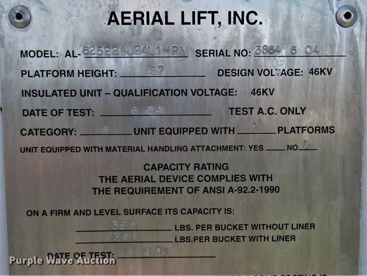 image for item FP9398 2005 International 4300  forestry bucket truck