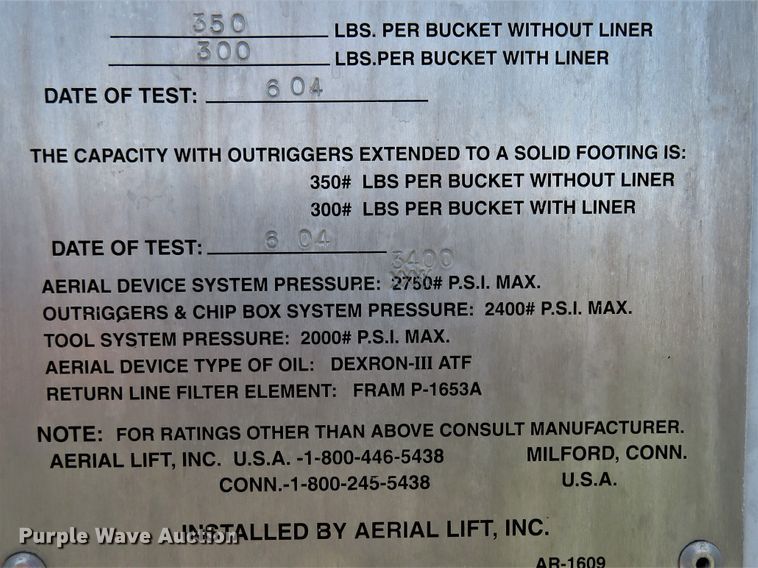 image for item FP9398 2005 International 4300  forestry bucket truck