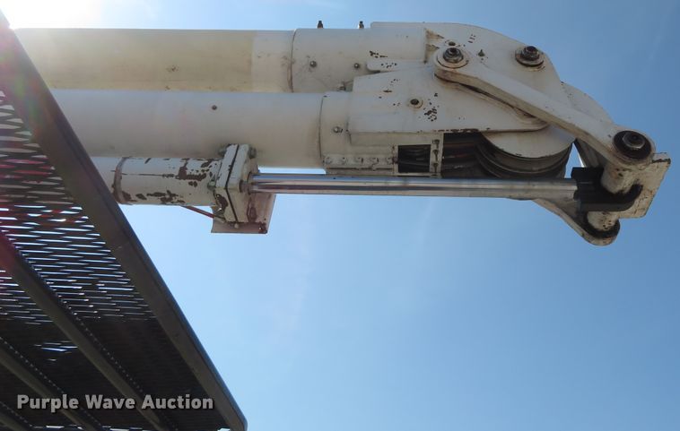 image for item FP9398 2005 International 4300  forestry bucket truck