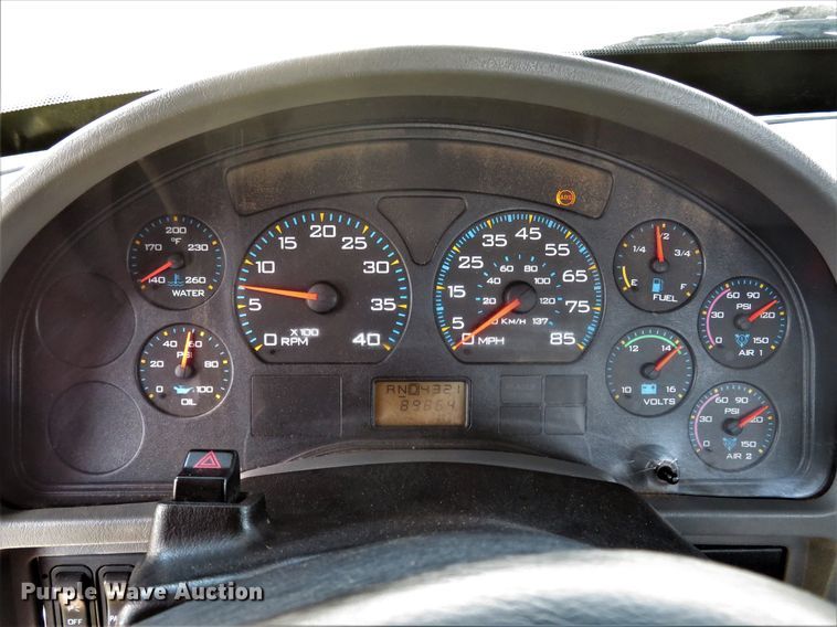 image for item FP9398 2005 International 4300  forestry bucket truck