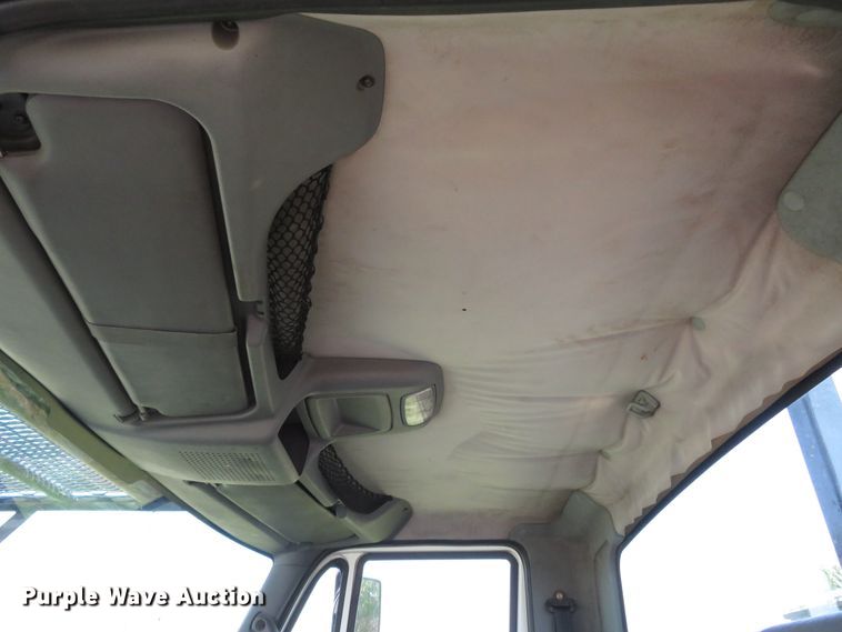 image for item FP9398 2005 International 4300  forestry bucket truck