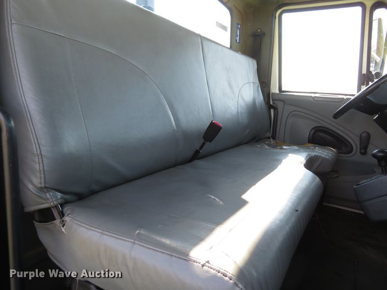 image for item FP9398 2005 International 4300  forestry bucket truck