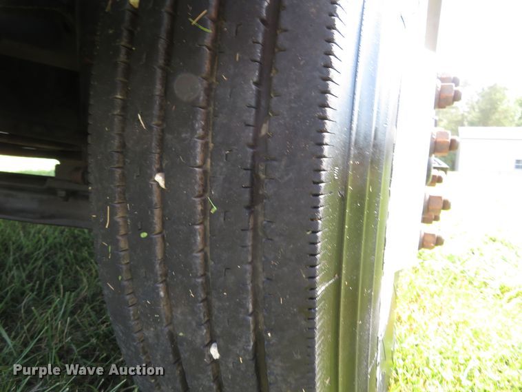 image for item FP9398 2005 International 4300  forestry bucket truck