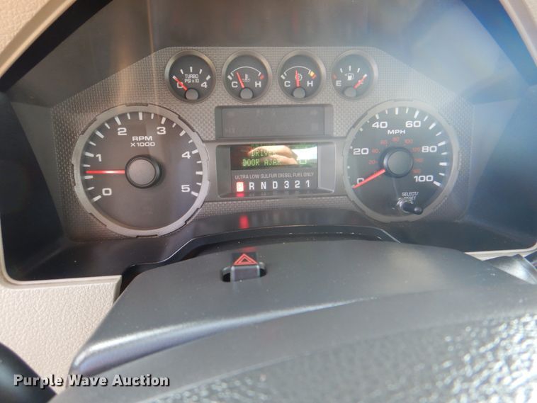 image for item HT9405 2008 Ford F550 Super Duty XL  utility / service truck