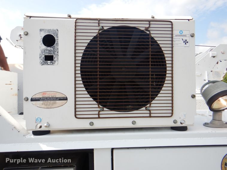 image for item HT9405 2008 Ford F550 Super Duty XL  utility / service truck