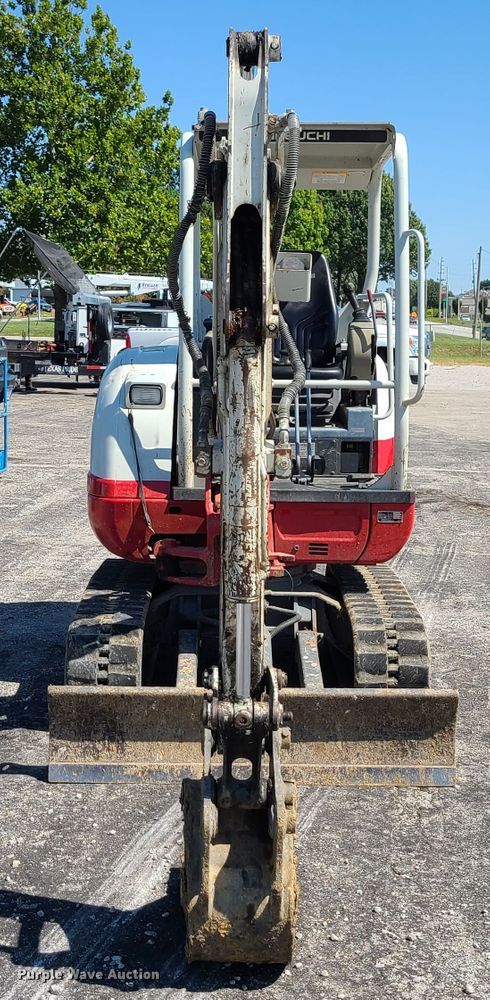 image for item IC9965 2015 Takeuchi TB230  mini excavator