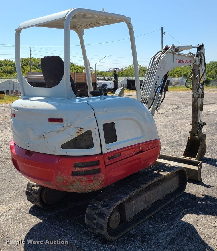 image for item IC9965 2015 Takeuchi TB230  mini excavator