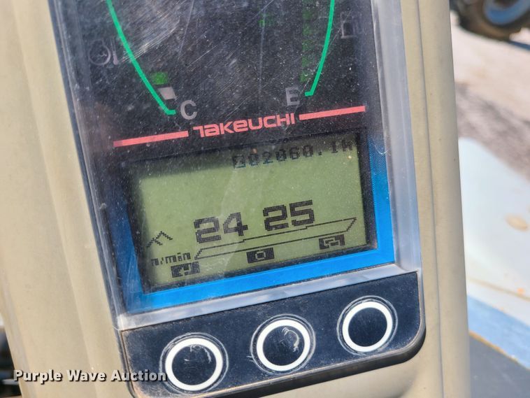 image for item IC9965 2015 Takeuchi TB230  mini excavator