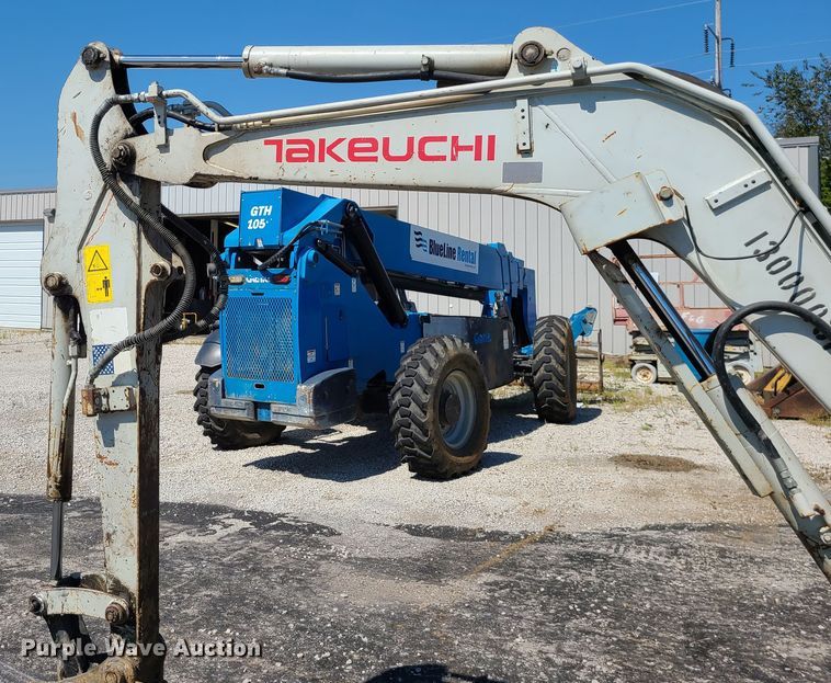 image for item IC9965 2015 Takeuchi TB230  mini excavator