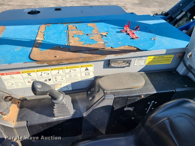 image for item IC9969 2012 Genie GTH1056  telehandler