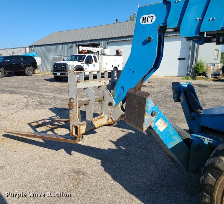 image for item IC9969 2012 Genie GTH1056  telehandler