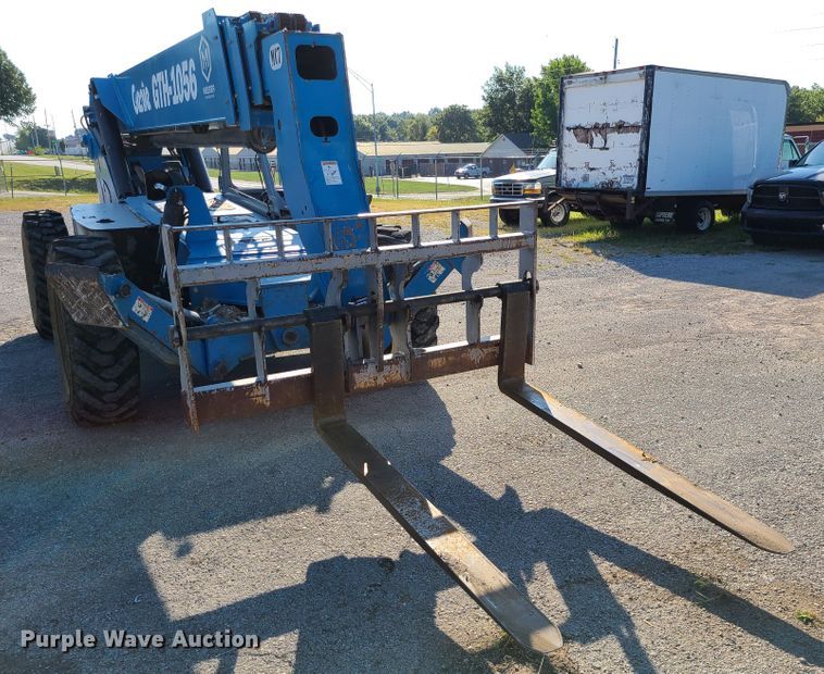 image for item IC9969 2012 Genie GTH1056  telehandler