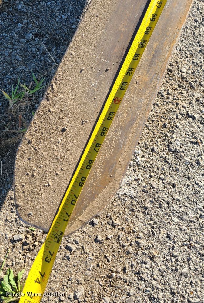 image for item IC9969 2012 Genie GTH1056  telehandler