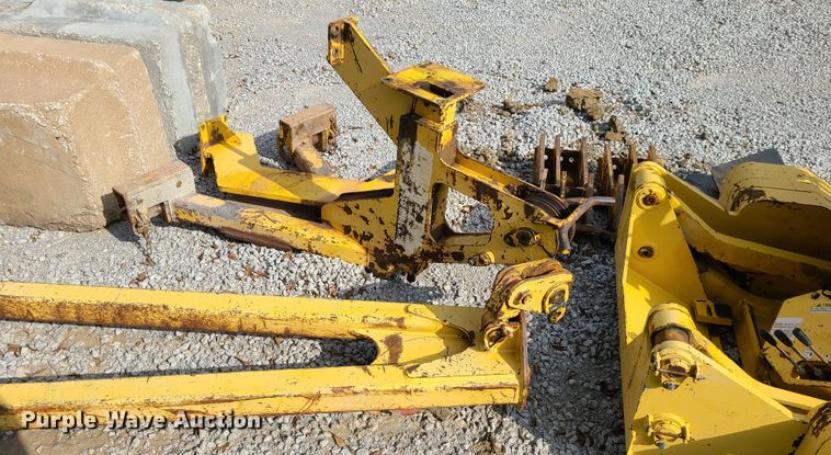 image for item IC9979 Midwestern Manufacturing 1530C pipelayer