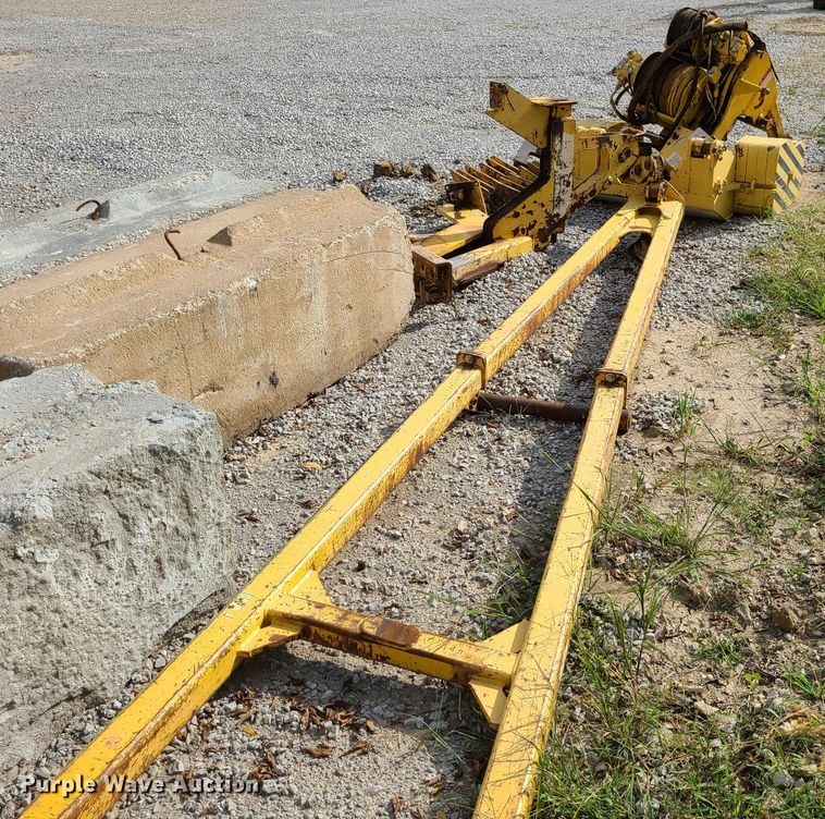 image for item IC9979 Midwestern Manufacturing 1530C pipelayer