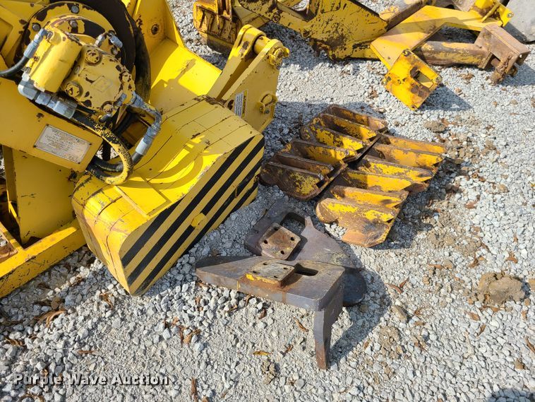 image for item IC9979 Midwestern Manufacturing 1530C pipelayer