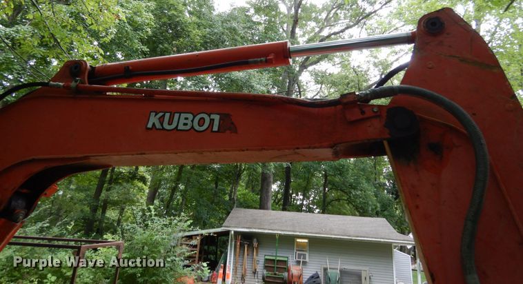 image for item IL9473 2004 Kubota KX161-3  mini excavator