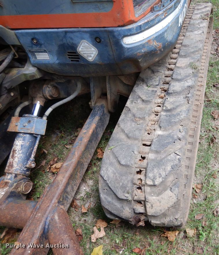 image for item IL9473 2004 Kubota KX161-3  mini excavator