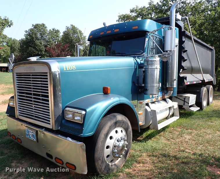 image for item IN9598 2003 Freightliner FLD  dump truck