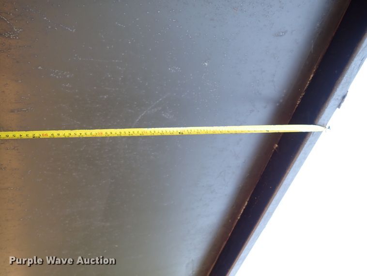 image for item IN9598 2003 Freightliner FLD  dump truck