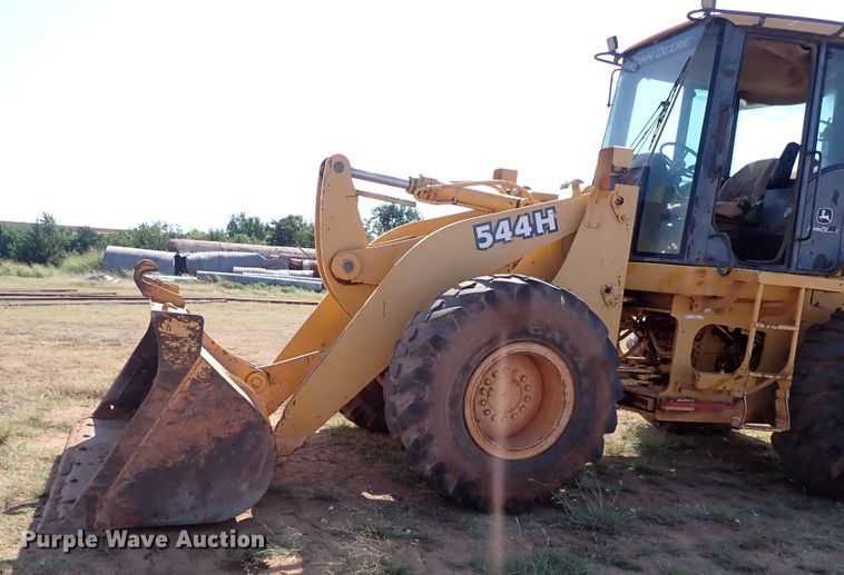 image for item IN9640 1998 John Deere 544H  wheel loader