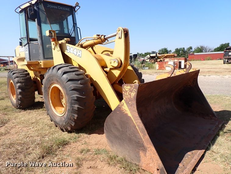 image for item IN9640 1998 John Deere 544H  wheel loader