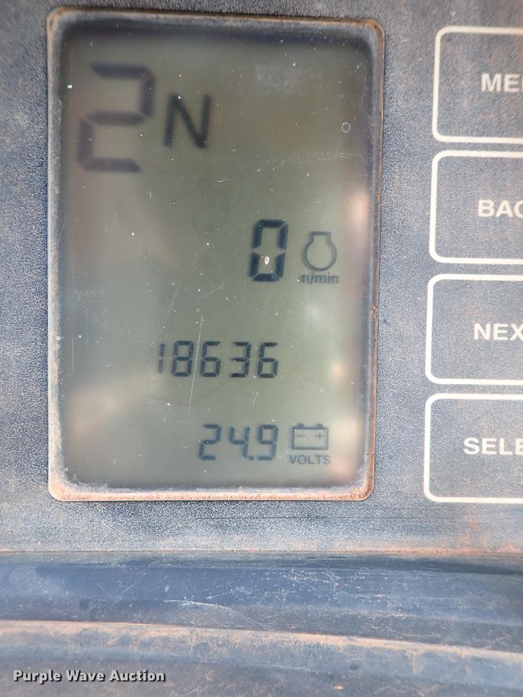 image for item IN9640 1998 John Deere 544H  wheel loader