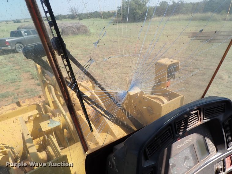 image for item IN9640 1998 John Deere 544H  wheel loader