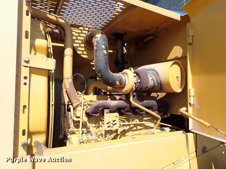 image for item IN9640 1998 John Deere 544H  wheel loader