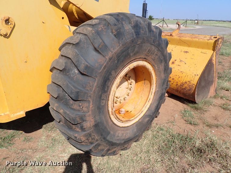 image for item IN9640 1998 John Deere 544H  wheel loader