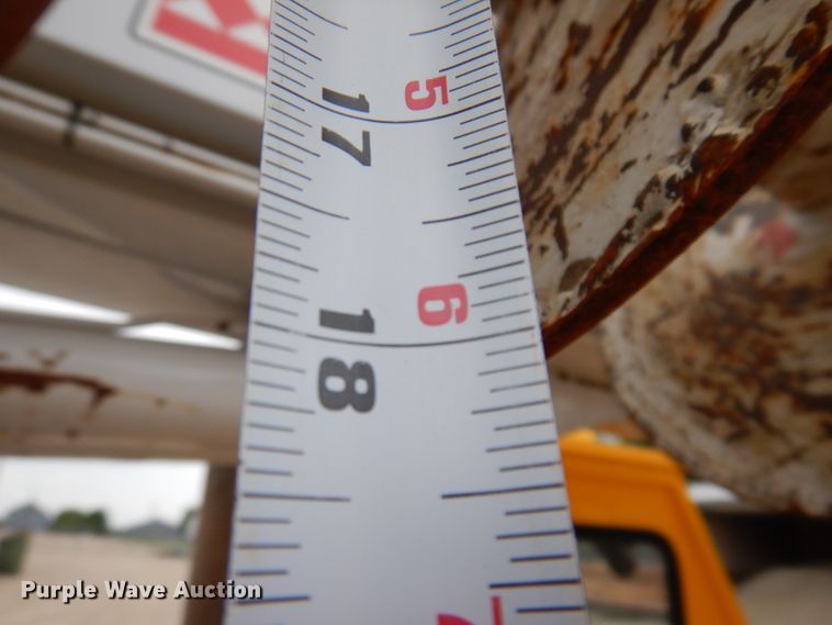 image for item IN9969 1998 Bombardier Muskeg  track carrier with digger derrick