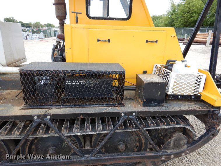 image for item IN9969 1998 Bombardier Muskeg  track carrier with digger derrick