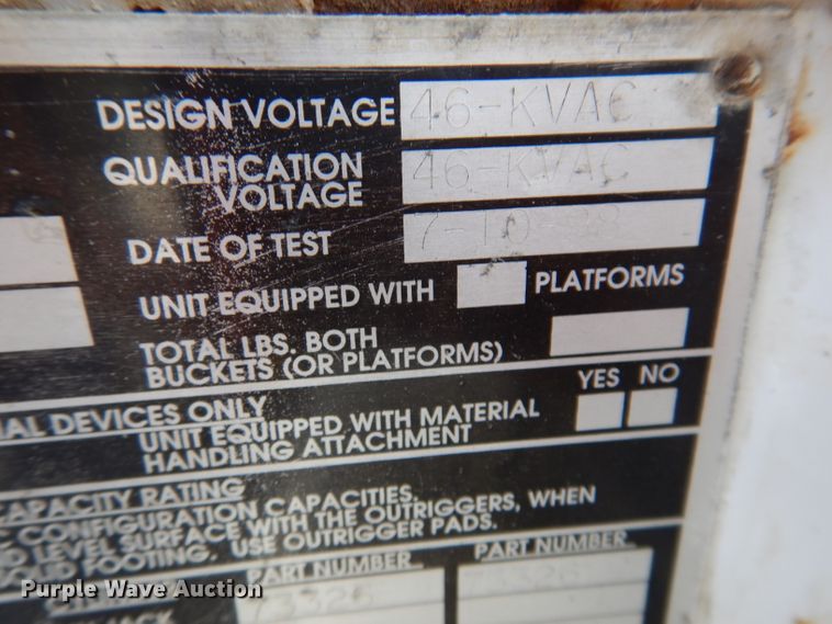 image for item IN9969 1998 Bombardier Muskeg  track carrier with digger derrick