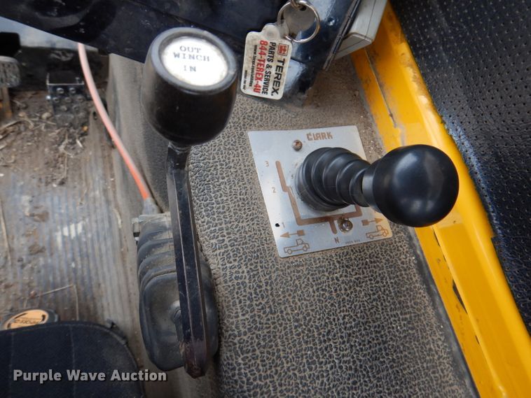 image for item IN9969 1998 Bombardier Muskeg  track carrier with digger derrick