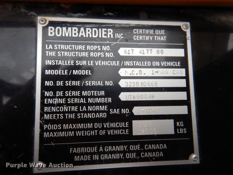 image for item IN9969 1998 Bombardier Muskeg  track carrier with digger derrick