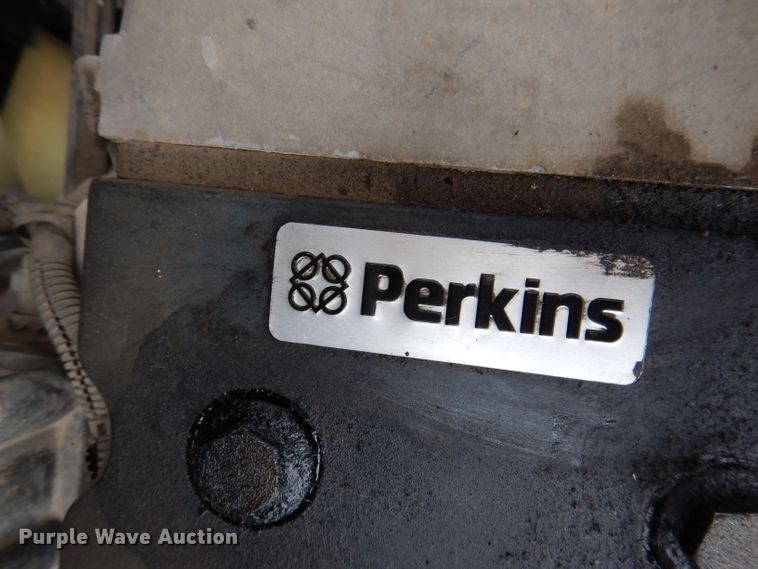 image for item IN9969 1998 Bombardier Muskeg  track carrier with digger derrick