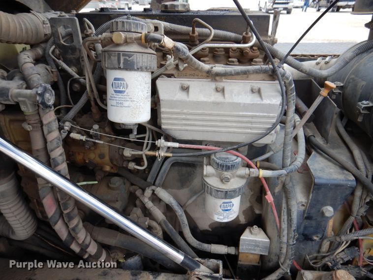 image for item IN9969 1998 Bombardier Muskeg  track carrier with digger derrick