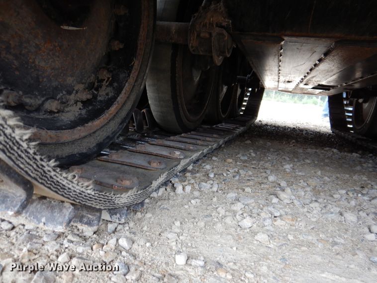 image for item IN9969 1998 Bombardier Muskeg  track carrier with digger derrick