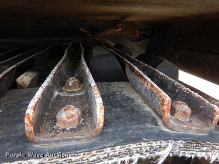 image for item IN9969 1998 Bombardier Muskeg  track carrier with digger derrick