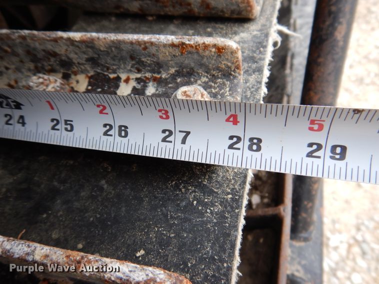 image for item IN9969 1998 Bombardier Muskeg  track carrier with digger derrick