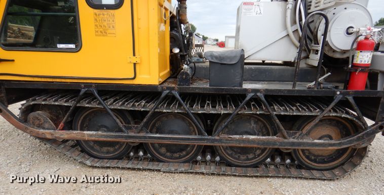 image for item IN9969 1998 Bombardier Muskeg  track carrier with digger derrick