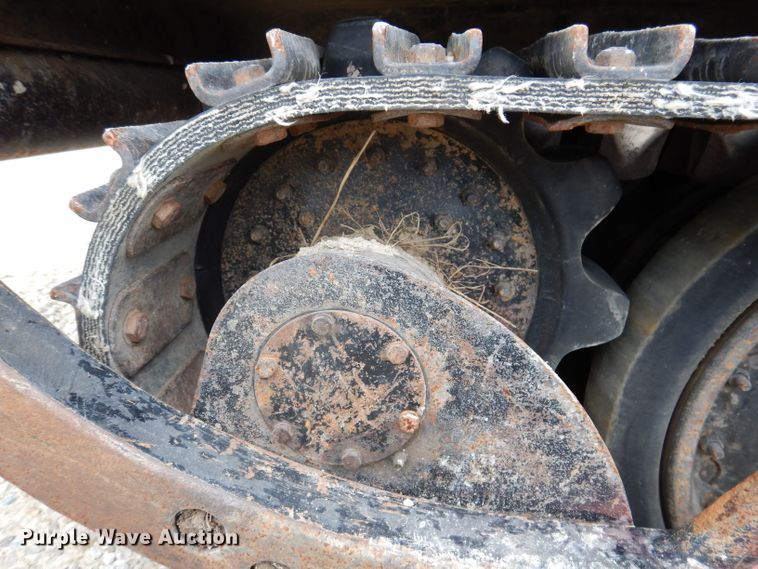 image for item IN9969 1998 Bombardier Muskeg  track carrier with digger derrick