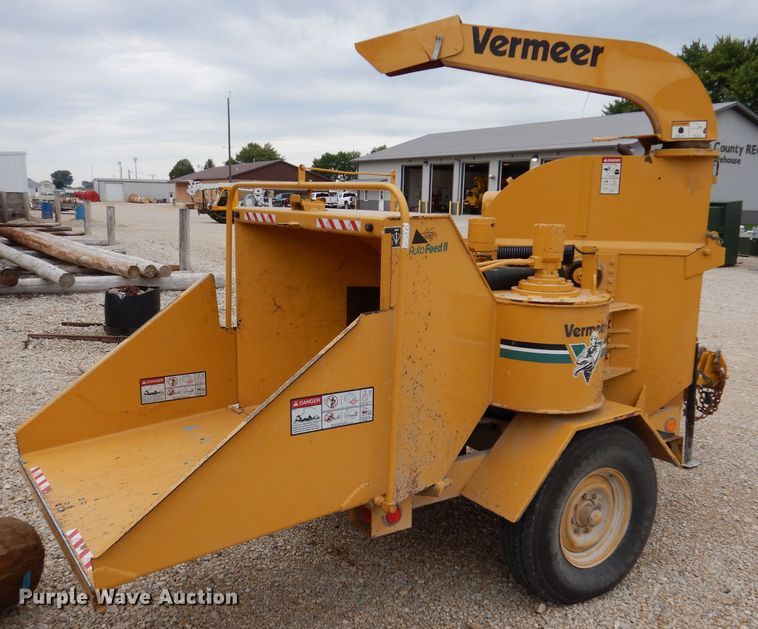 image for item IN9970 Vermeer 1250BC  wood chipper