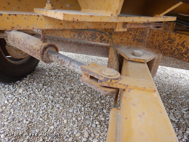 image for item IN9970 Vermeer 1250BC  wood chipper